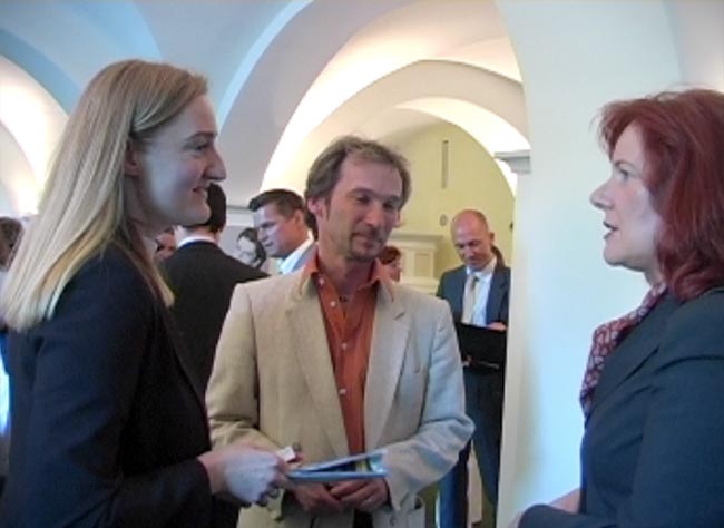 Business-Profile-Ausstellung in frequentierten Locations, wie z.B. in Golfclubs, Hotels u.ä.